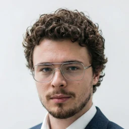 Photo of Andrew Persh